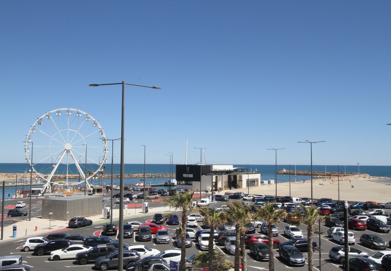 Ferienwohnung in Canet-en-Roussillon - Appartement 2 pièces vue sur la marina avec parking