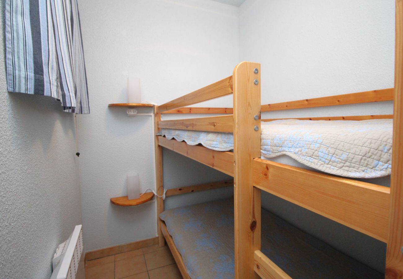 Ferienwohnung in Canet-en-Roussillon - Appartement 4 personnes à 300m de la plage + parking