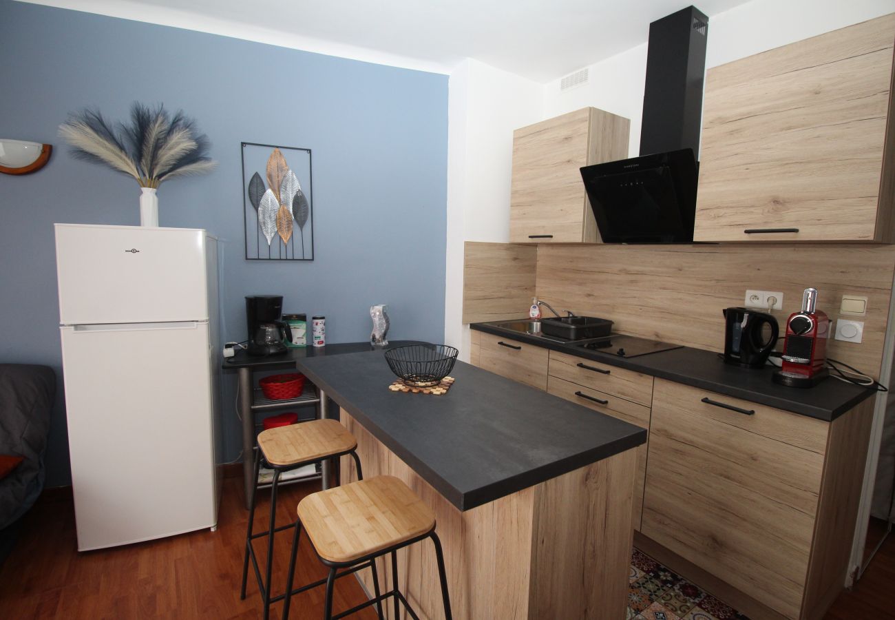 Ferienwohnung in Canet-en-Roussillon - Appartement 4 personnes a 50m de la plage 