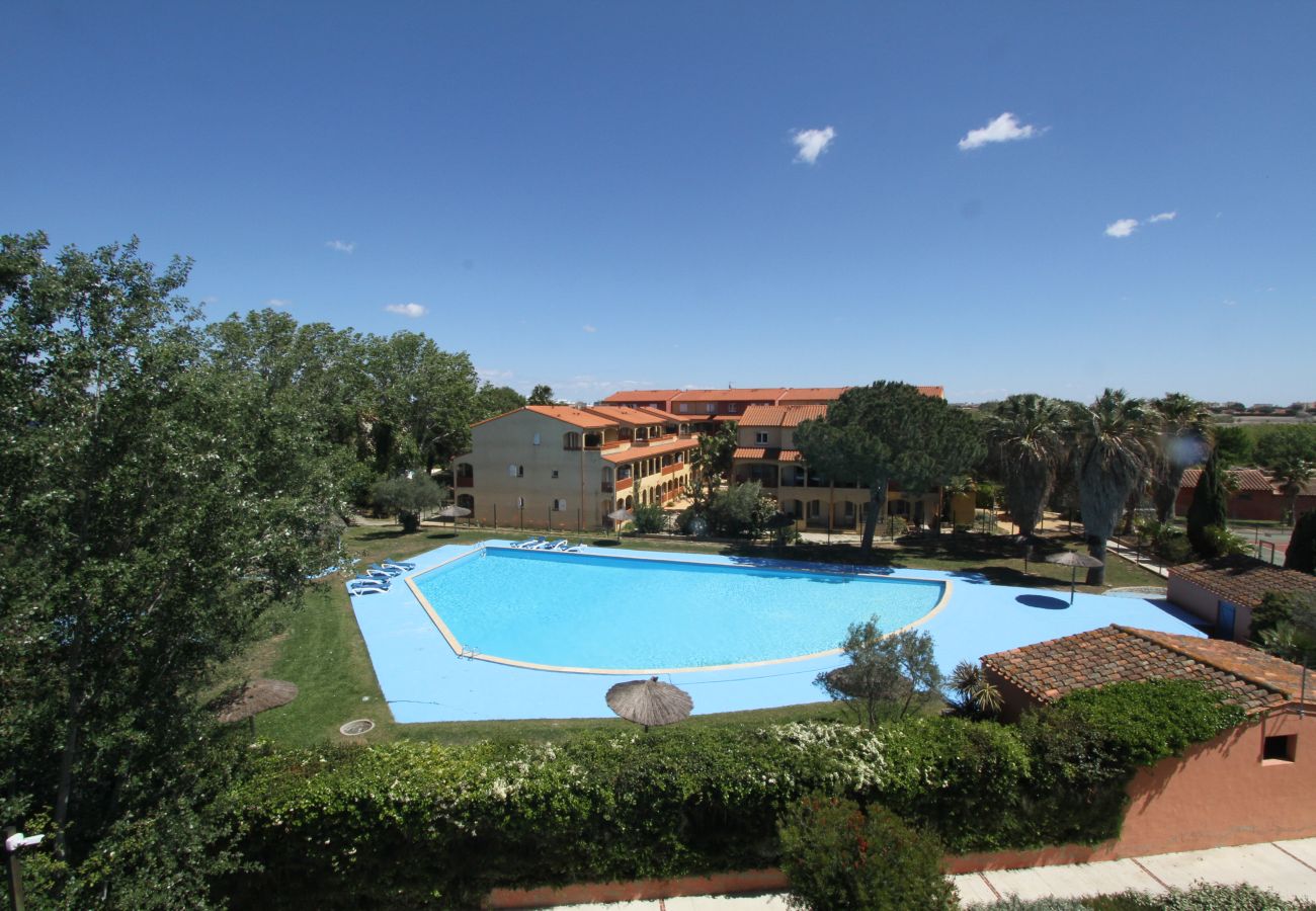 Apartamento en Canet-en-Roussillon - Apartamento para 8 personas en residencia con piscina y parking